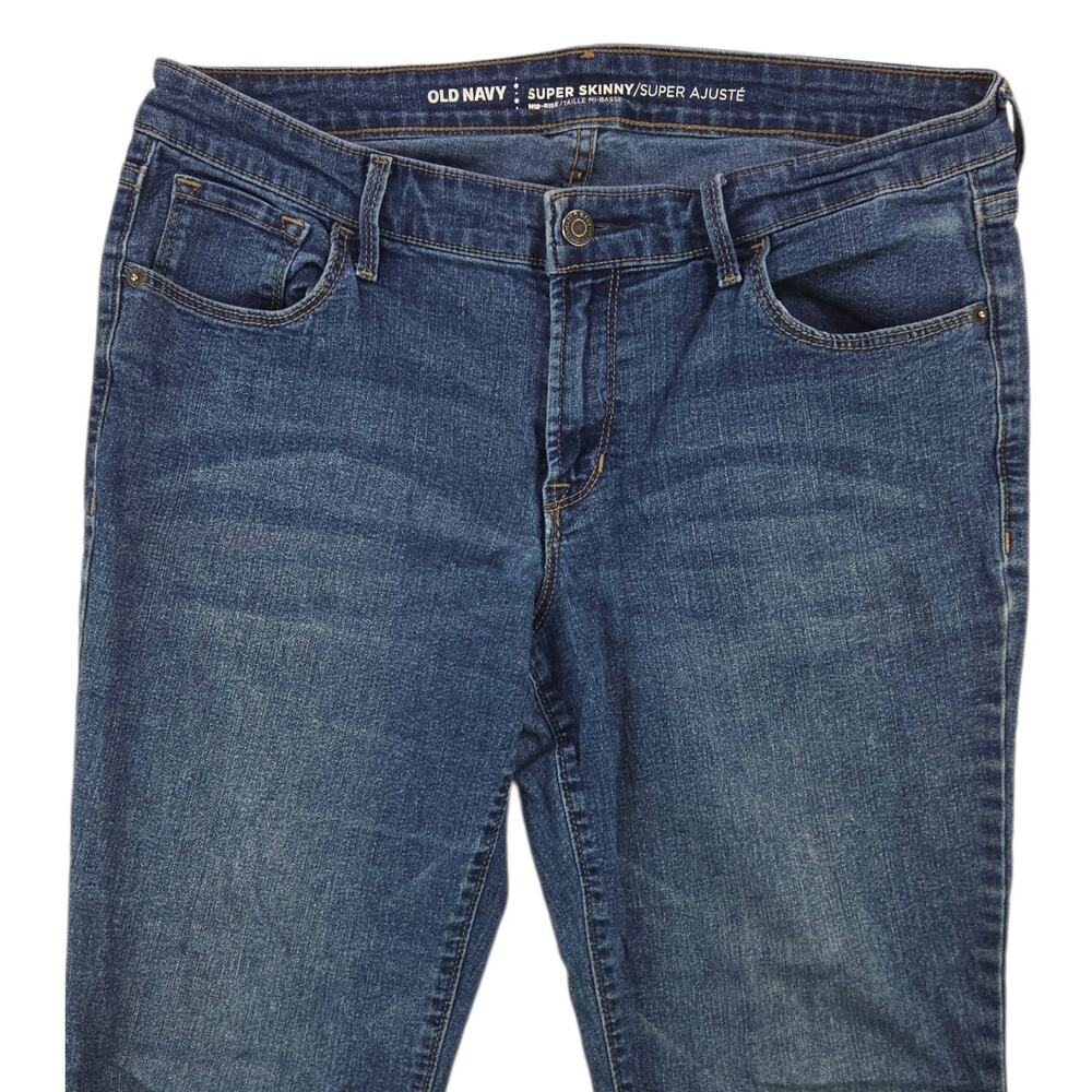 Old Navy | Super Skinny Mid-Rise Jeans | Size 12 - Picture 2 of 6
